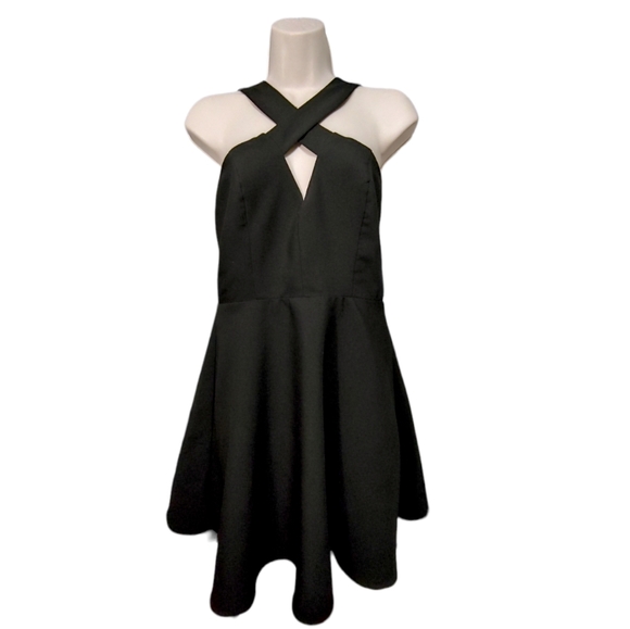 Lulu's Norma Black Cross Strap Skater Mini Dress Women's Size Medium M - Picture 5 of 13